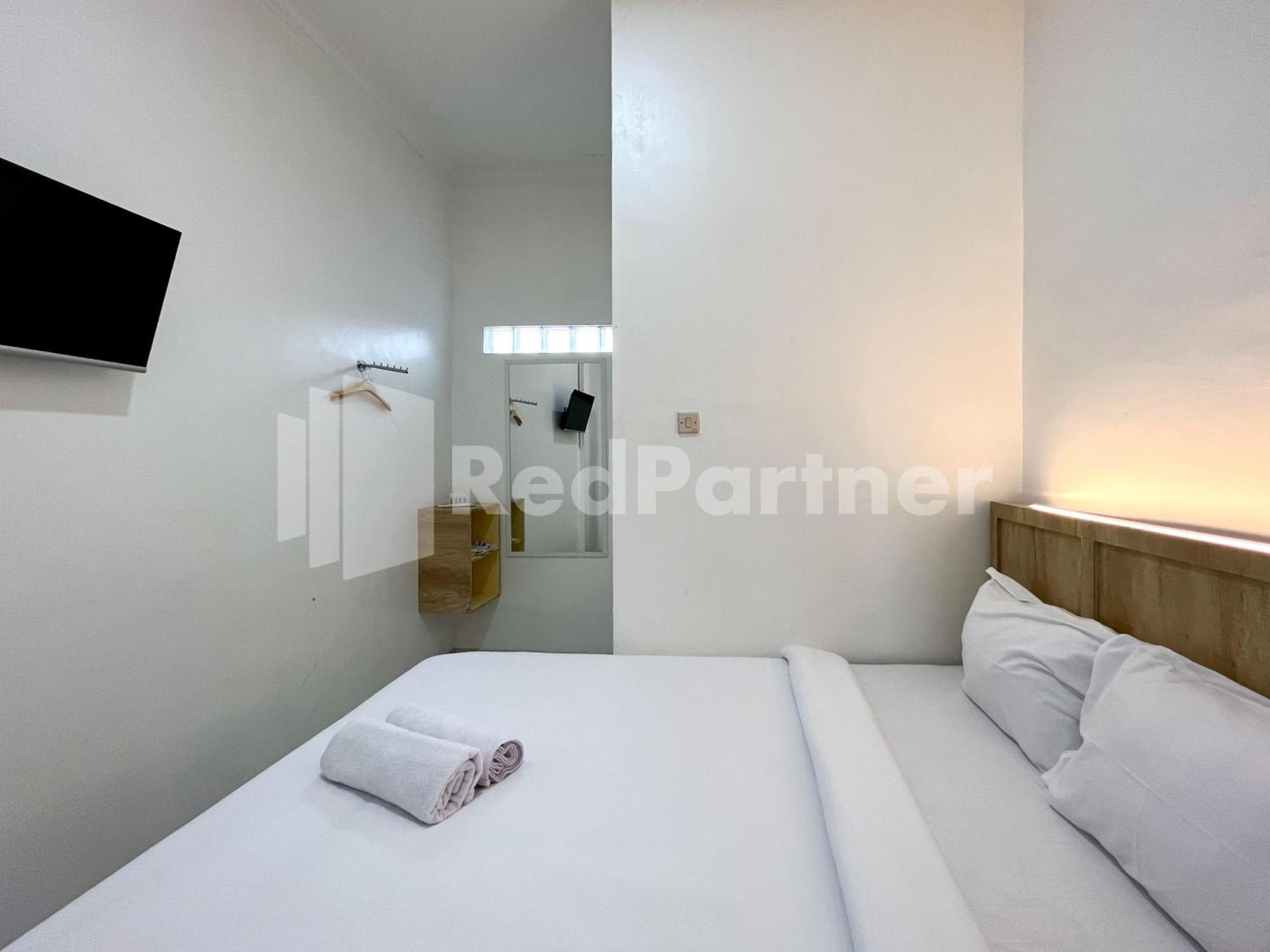 D Palma Near Lokananta Manahan Mitra Reddoorz Solo Extérieur photo