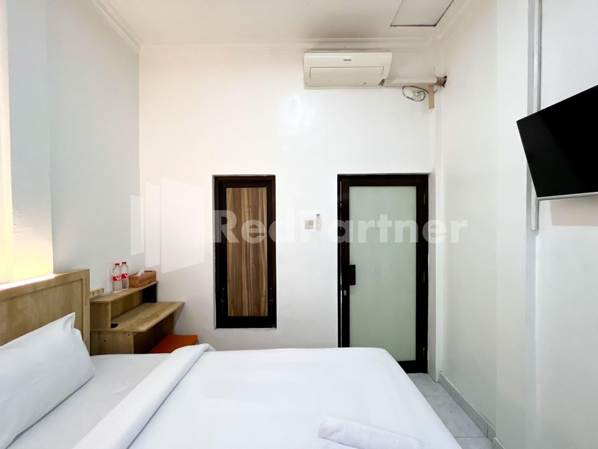 D Palma Near Lokananta Manahan Mitra Reddoorz Solo Extérieur photo